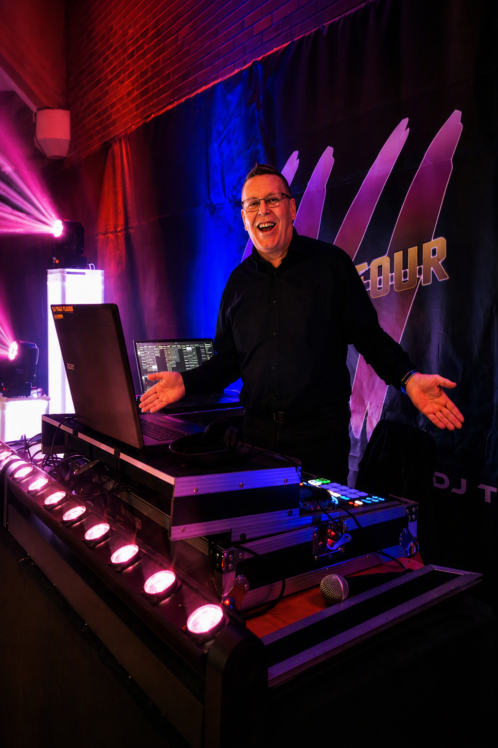 Live auf der Bühne – Udo-DJ Team Diablo